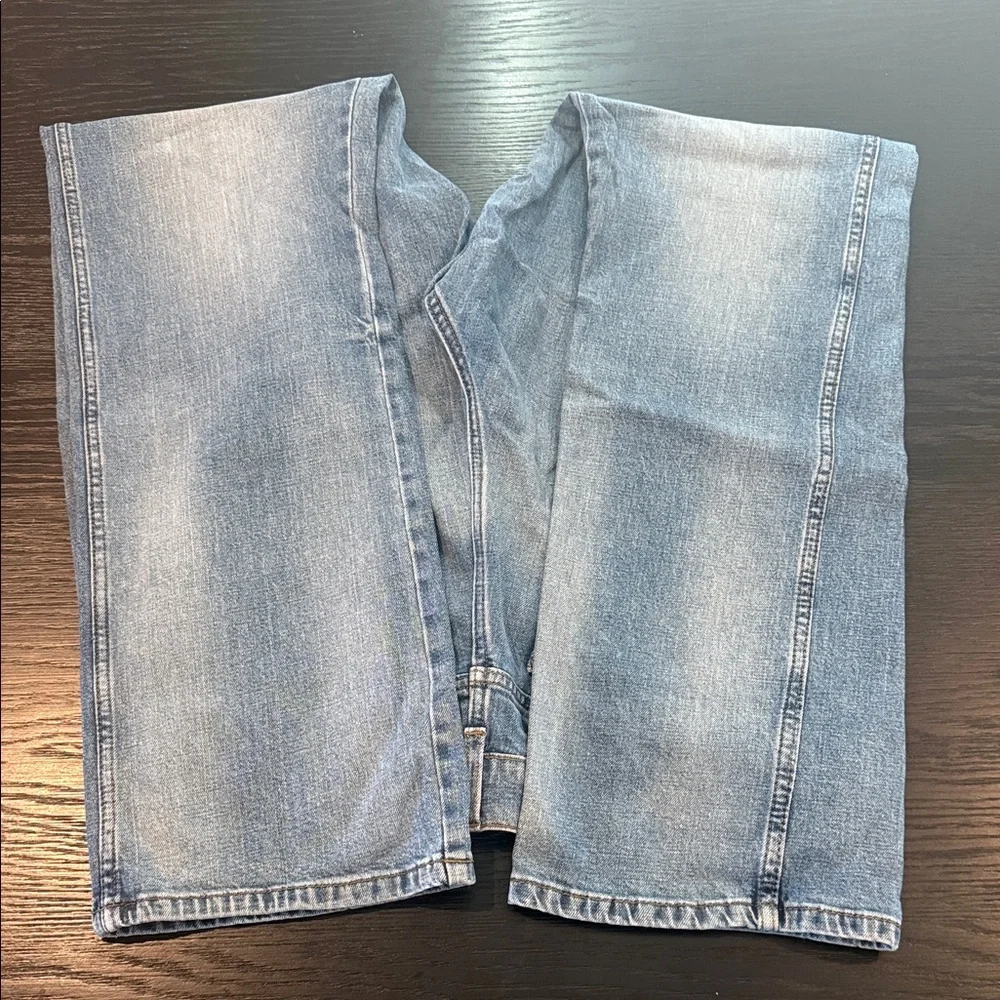 Wrangler Men's Light Blue Straight Jeans - Picture 3 of 6